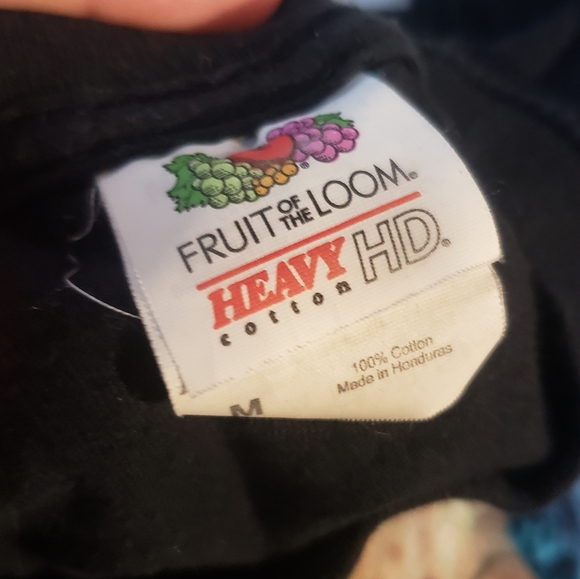 Unicorn and cat graphic tee - Picture 3 of 3